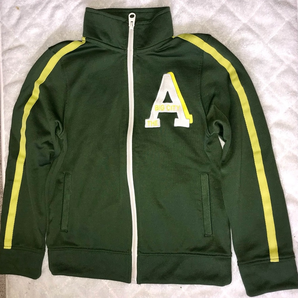 H&M green zip up track jacket size 6-8Y